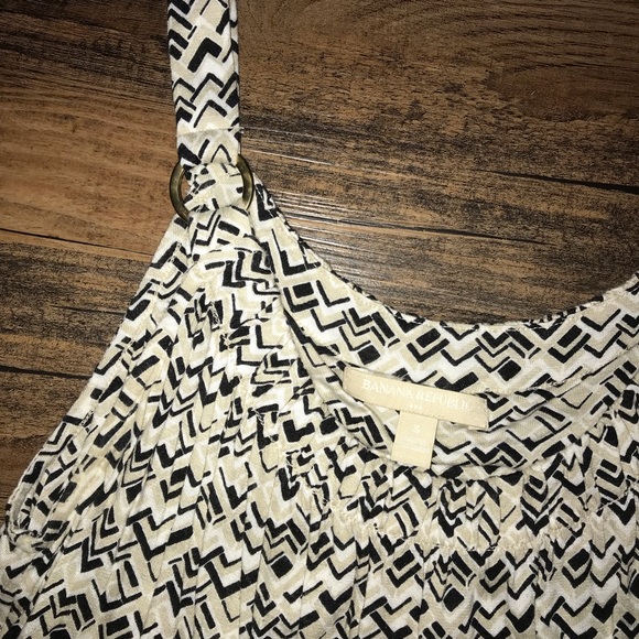 Banana Republic Tank Top - Picture 2 of 4